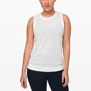 🍋 Breeze By Muscle tank Top in white